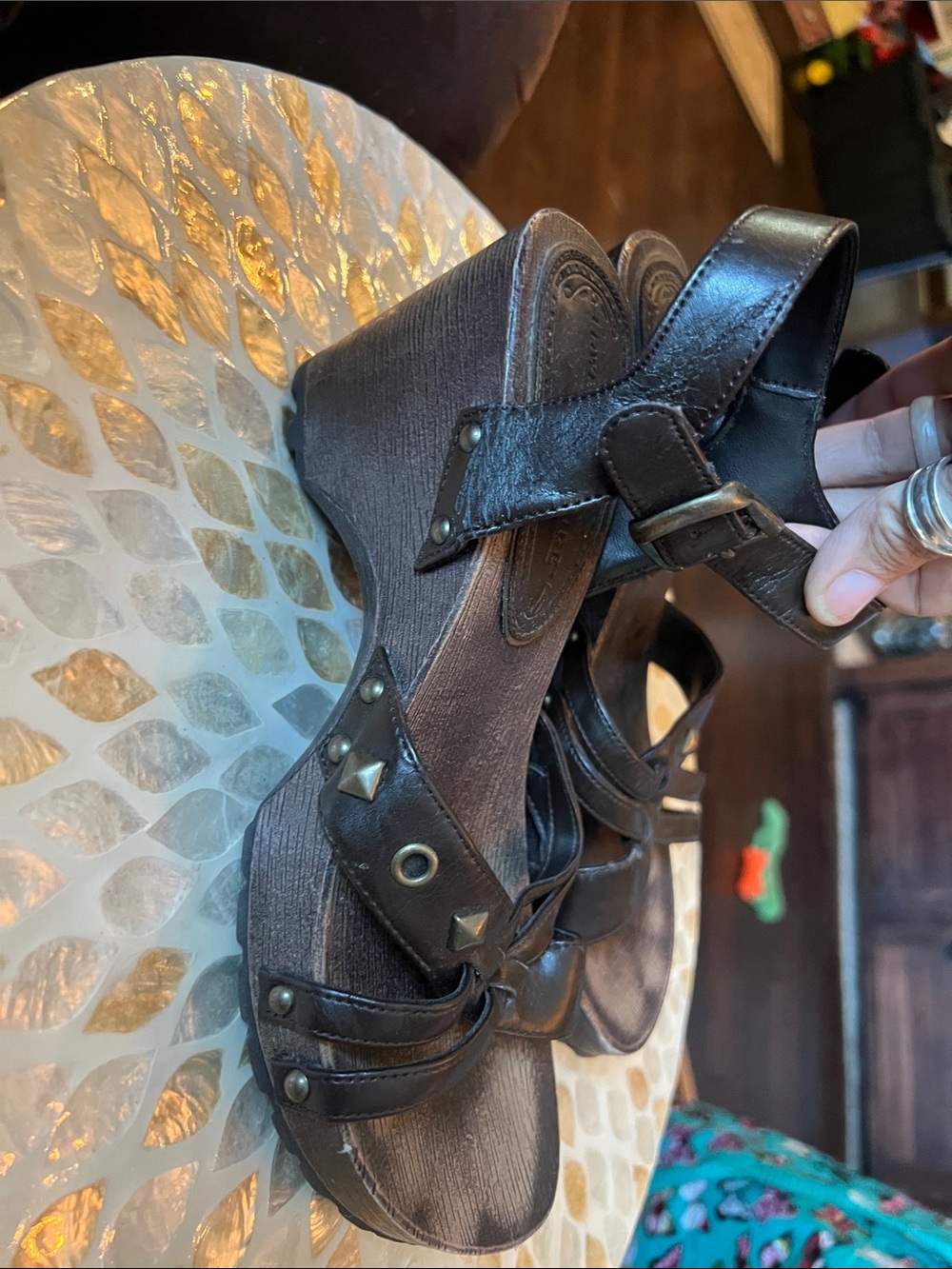 Lower east side, dark brownStudded Wooden-Effect Platform Wedge Y2K Vintage - Picture 1 of 10